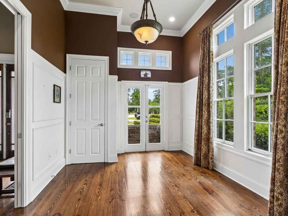 Preparing for a home appraisal? Discover what impacts your home's value, common appraisal issues, and expert tips to maximize your appraisal results.
