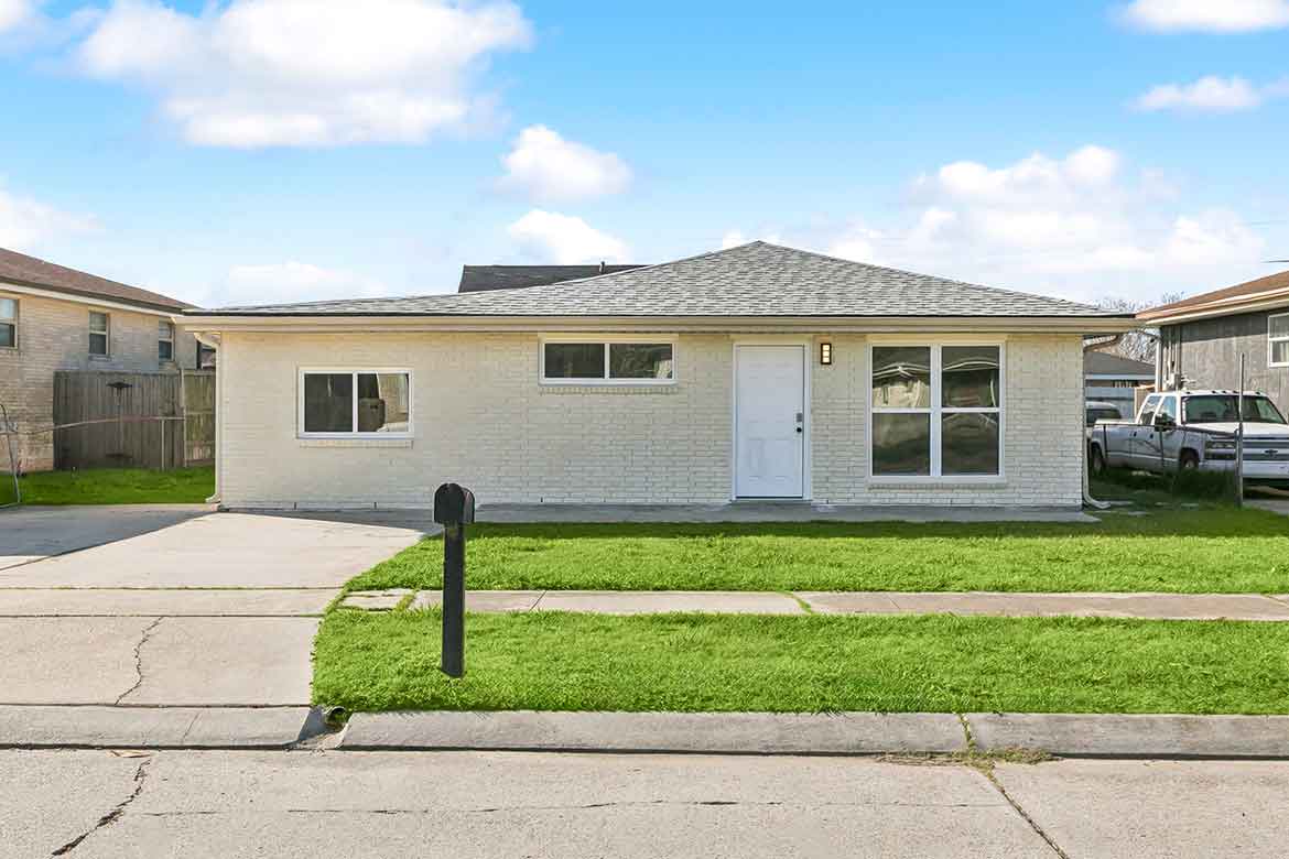 A major housing market update for homebuyers indicates that the market is trending in their favor